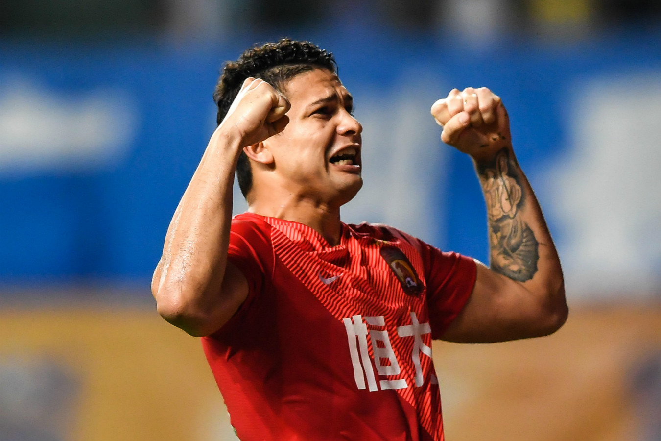 广州富力队势如破竹，轻松击败对手