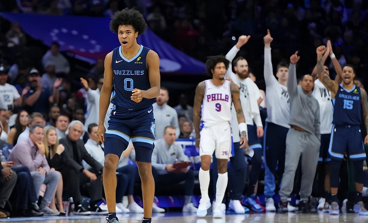 开云体育网页版登录入口-灰熊队新秀爆发，单场高分独揽胜利