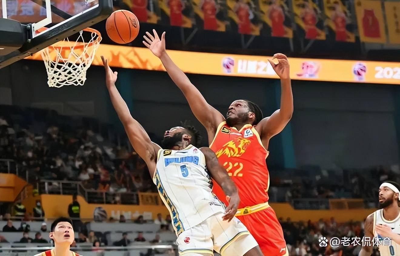 开云体育官网入口-浙江男篮横扫广厦队，破局新赛季