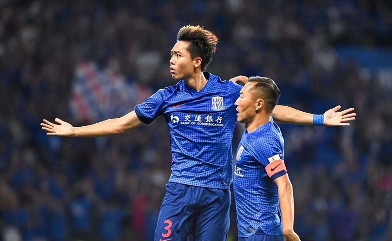 精彩胜景！备受关注的足球赛事即将风起云涌的简单介绍