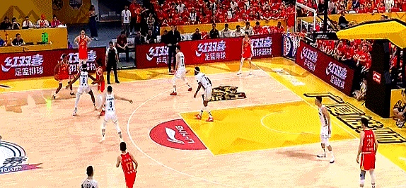 包含河北男篮比分不利，面对失利深思的词条