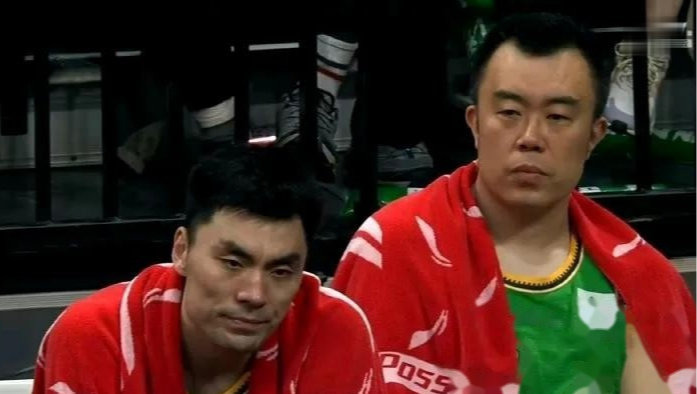 包含河北男篮比分不利，面对失利深思的词条