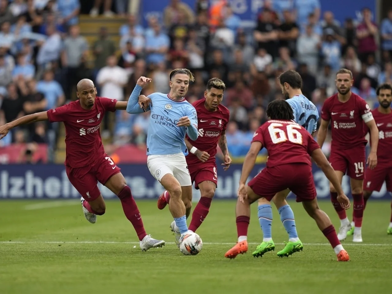 哈维尔点射，恒大1-0小胜利物浦晋级的简单介绍