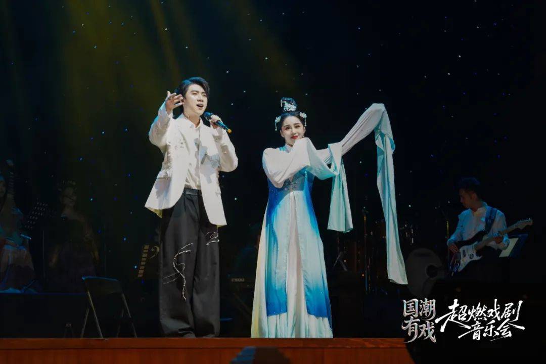 开云体育亚洲官网-关于实力派精彩表演，引爆全场热情高涨的信息