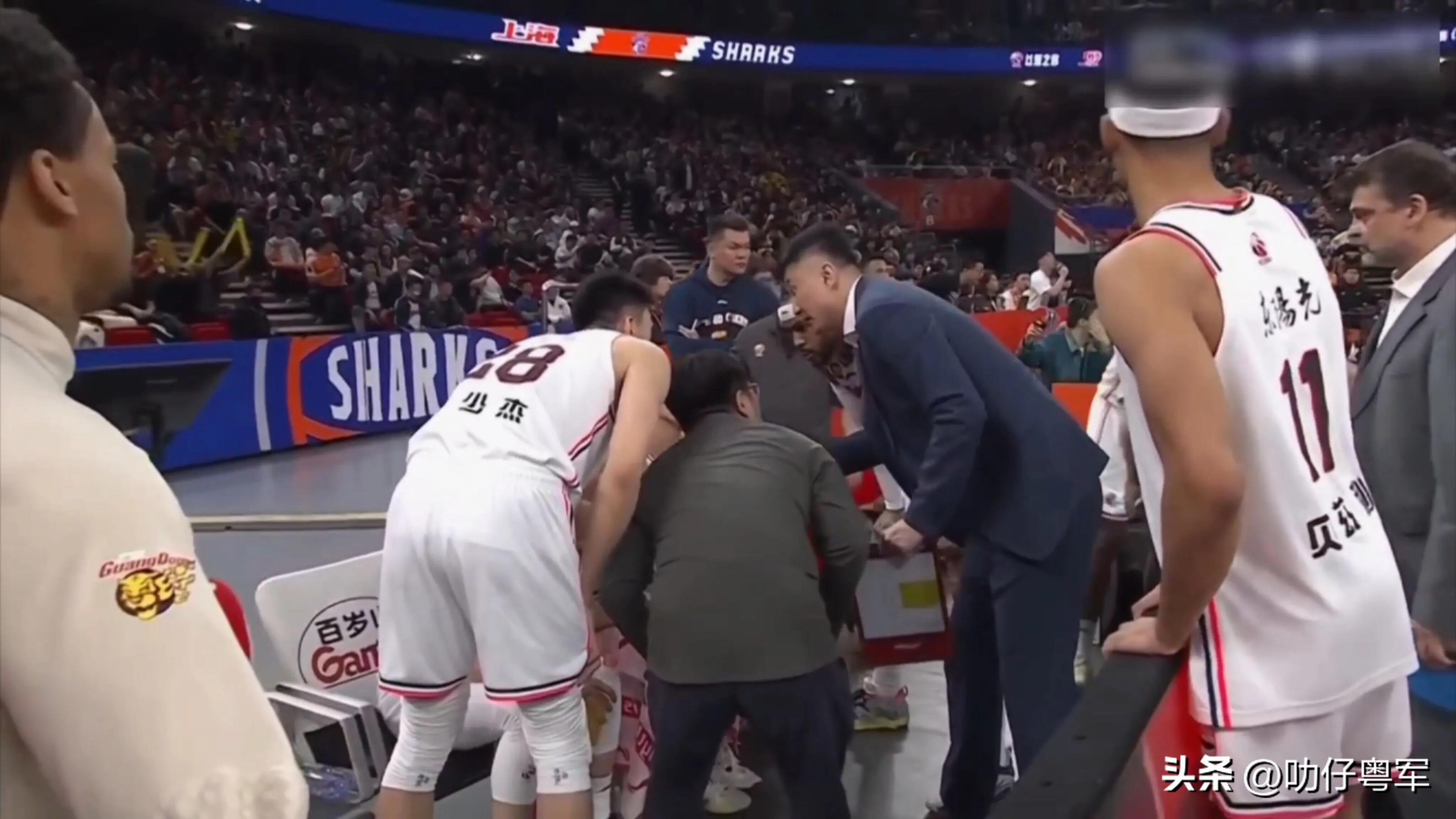 关于广东队再胜在揭幕战中轻松赢下上海队的信息