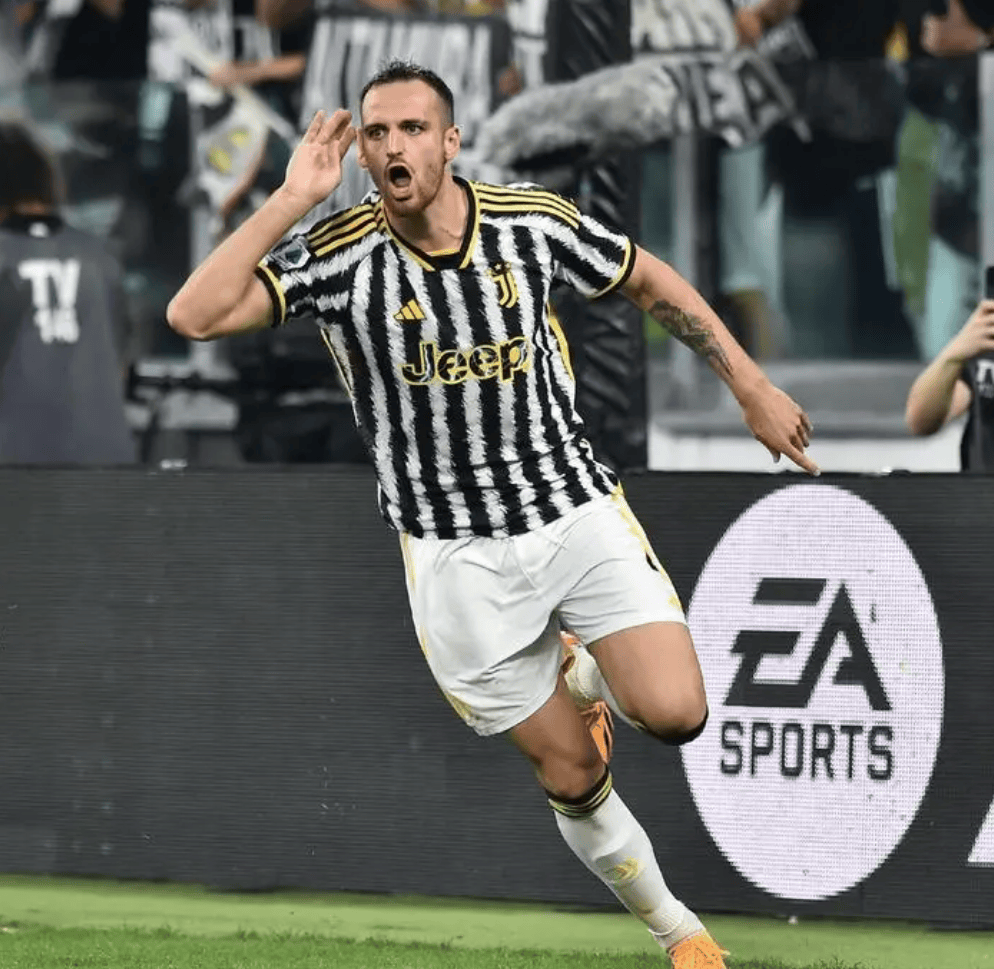 包含里尔赛前练习备战，全队状态良好的词条