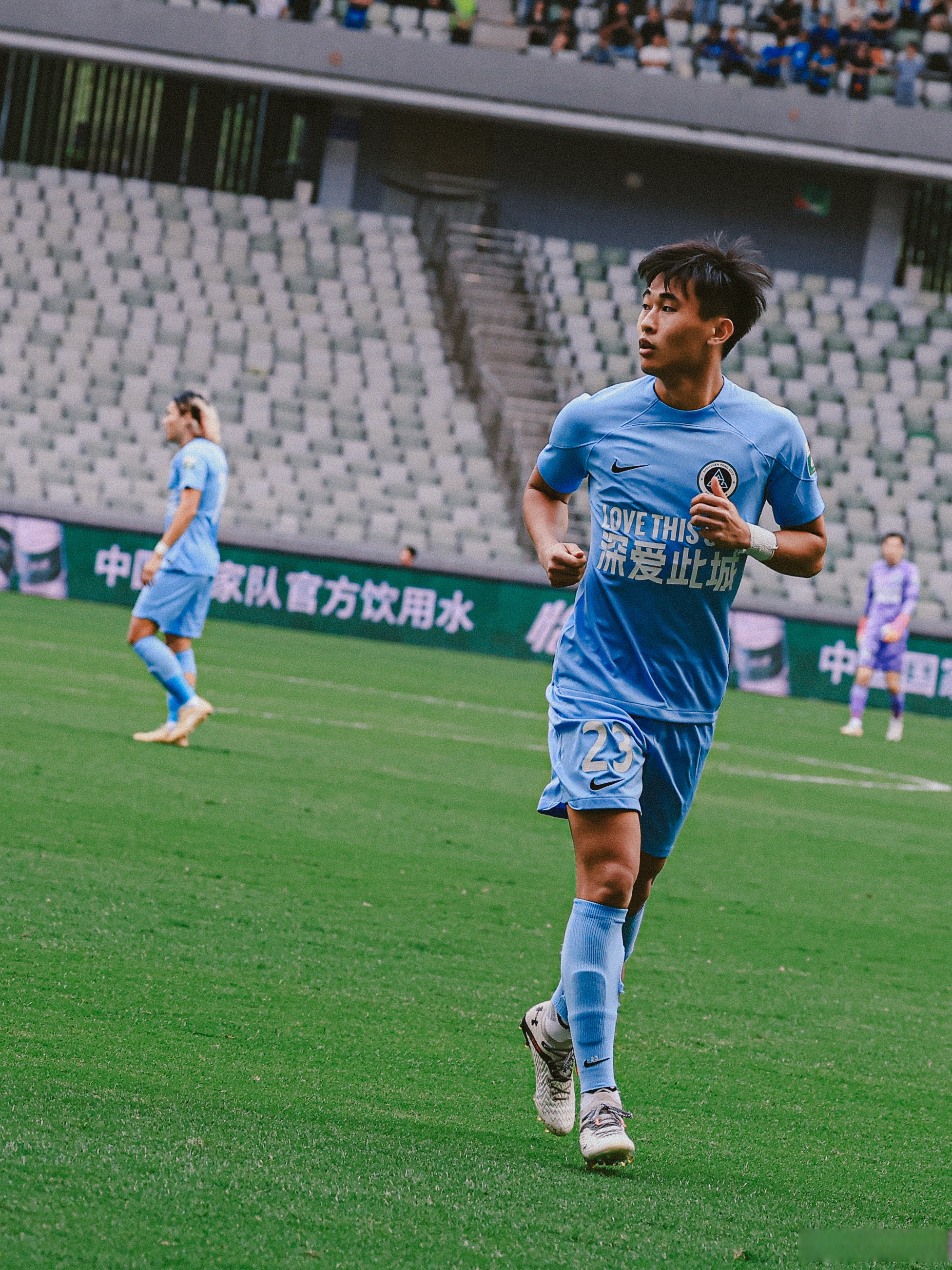 印度尼西亚足球明星遭遇伤病困扰的简单介绍